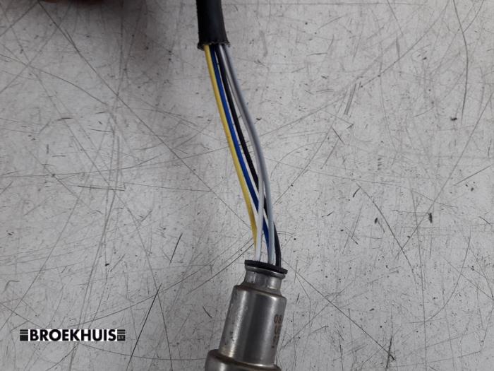 Lambda probe from a Audi A3 Limousine (8VS/8VM) 1.5 TFSI 16V 2019