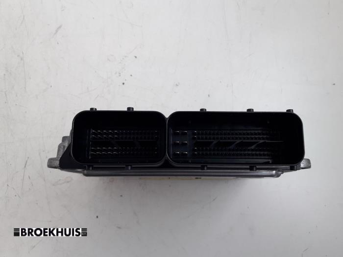 Ordenadores de inyección de un Audi A3 Limousine (8VS/8VM) 1.5 TFSI 16V 2019