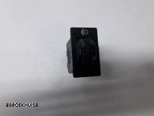 Used AIH headlight switch Toyota Avensis (T22) Price € 5,00 Margin scheme offered by Autobedrijf Broekhuis B.V.