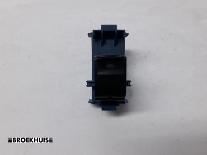 Electric window switch from a Toyota Avensis Wagon (T27)  2010