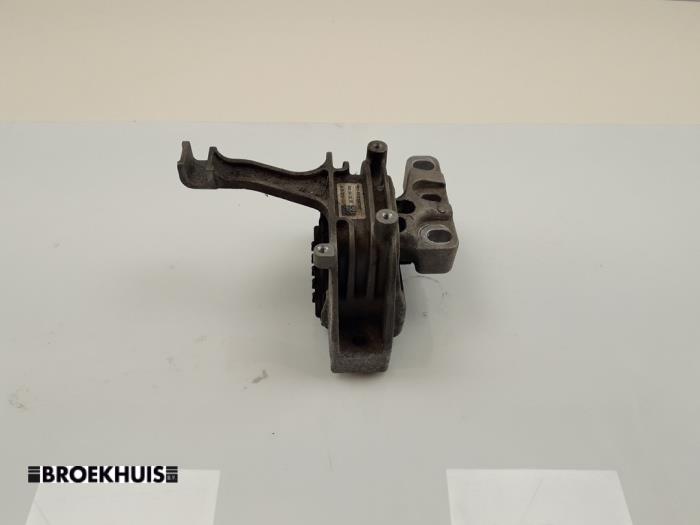 Engine mount from a Audi A3 Limousine (8VS/8VM) 1.5 TFSI 16V 2019