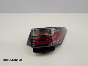 Używane Tylne swiatlo pozycyjne prawe Lexus CT 200h 1.8 16V Cena € 250,00 Procedura marży oferowane przez Autobedrijf Broekhuis B.V.
