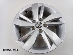 Used Wheel Volkswagen Polo VI (AW1) 1.0 TSI 12V Price € 175,00 Margin scheme offered by Autobedrijf Broekhuis B.V.