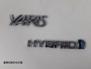 Used Emblem Toyota Yaris III (P13) 1.5 16V Hybrid Price € 7,50 Margin scheme offered by Autobedrijf Broekhuis B.V.
