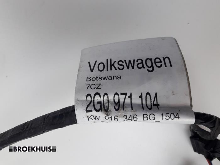 Juego de sensores PDC de un Volkswagen Polo VI (AW1) 1.0 TSI 12V 2019