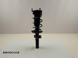 Used Front shock absorber rod, left Volkswagen Polo VI (AW1) 1.0 TSI 12V Price € 125,00 Margin scheme offered by Autobedrijf Broekhuis B.V.