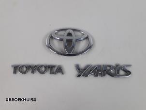 Used Emblem Toyota Yaris III (P13) 1.33 16V Dual VVT-I Price € 10,00 Margin scheme offered by Autobedrijf Broekhuis B.V.