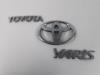 Emblemat z Toyota Yaris II (P9), 2005 / 2014 1.3 16V VVT-i, Hatchback, Benzyna, 1.298cc, 64kW (87pk), FWD, 2SZFE, 2005-08 / 2010-11, SCP90 2008