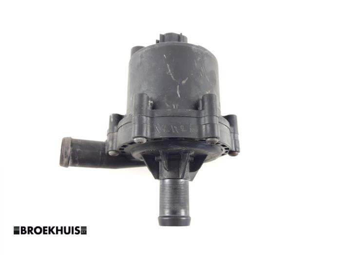 Begagnade Vattenpump Tesla Model S 75D Pris € 80,00 Marginaltabell erbjuds av Autobedrijf Broekhuis B.V.