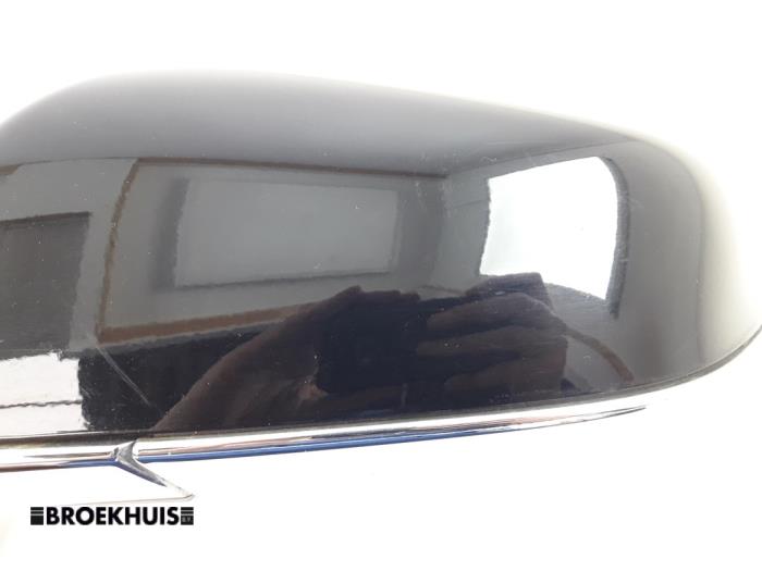 Wing mirror, left from a Tesla Model S 75D 2018