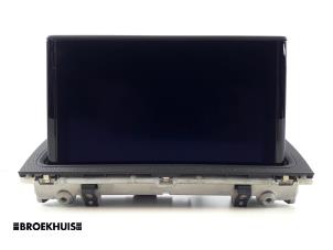 Usados Controlador de pantalla multimedia Audi A3 Limousine (8VS/8VM) 1.5 TFSI 16V Precio € 150,00 Norma de margen ofrecido por Autobedrijf Broekhuis B.V.
