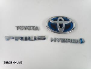 Usagé Emblème Toyota Prius (ZVW3) 1.8 16V Prix € 15,00 Règlement à la marge proposé par Autobedrijf Broekhuis B.V.