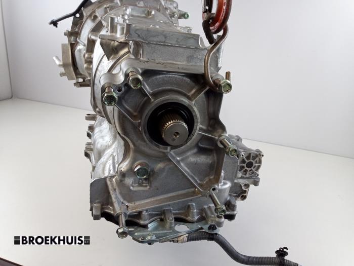 Getriebe van een Mazda CX-60 (KH) 2.5 e-SkyActiv PHEV 2023