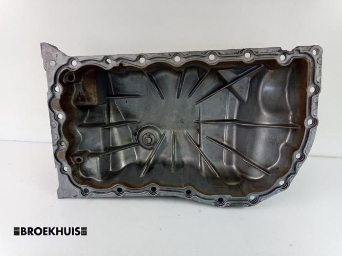 Gebrauchte Ölwanne Renault Megane Coupé (DA) 2.0 IDE 16V Preis € 25,00 Margenregelung angeboten von Autobedrijf Broekhuis B.V.