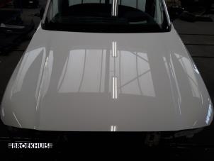 Usagé Capot Mazda CX-60 (KH) 2.5 e-SkyActiv PHEV Prix € 350,00 Règlement à la marge proposé par Autobedrijf Broekhuis B.V.