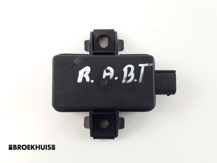 Begagnade Däcktrycksmodul Mercedes A (W176) 1.5 A-180 CDI, A-180d 16V Pris € 25,00 Marginaltabell erbjuds av Autobedrijf Broekhuis B.V.