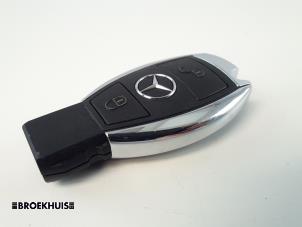 Usados Llave Mercedes A (W176) 1.5 A-180 CDI, A-180d 16V Precio € 60,00 Norma de margen ofrecido por Autobedrijf Broekhuis B.V.