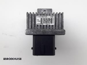 Used Glow plug relay Renault Clio IV (5R) 1.5 dCi 90 FAP Price € 15,00 Margin scheme offered by Autobedrijf Broekhuis B.V.