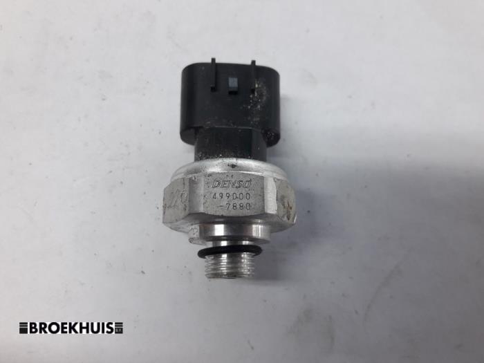 Begagnade Trycksensor, luftkonditionering Toyota Verso 1.6 16V VVT-i Pris € 10,00 Marginaltabell erbjuds av Autobedrijf Broekhuis B.V.