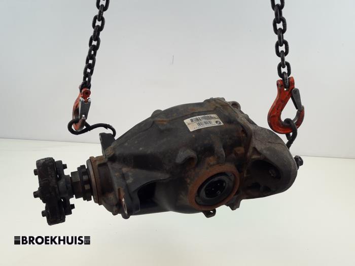 Gebrauchte Differential hinten BMW 3 serie (F30) 320d 2.0 16V EfficientDynamicsEdition Preis € 350,00 Margenregelung angeboten von Autobedrijf Broekhuis B.V.