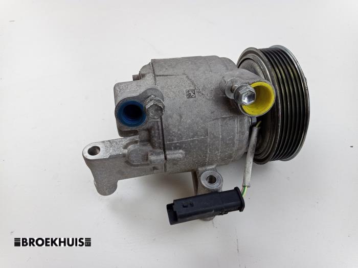 Usagé Pompe clim Toyota Aygo (B40) 1.0 12V VVT-i Prix € 100,00 Règlement à la marge proposé par Autobedrijf Broekhuis B.V.