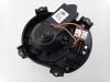 Heating and ventilation fan motor from a Mercedes CLA (117.3), 2013 / 2019 1.6 CLA-180 16V, Saloon, 4-dr, Petrol, 1.595cc, 90kW (122pk), FWD, M270910, 2013-01 / 2019-03, 117.342 2018