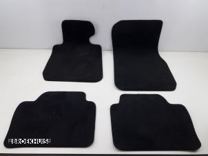Used Set of mats BMW 3 serie (F30) 320d 2.0 16V EfficientDynamicsEdition Price on request offered by Autobedrijf Broekhuis B.V.