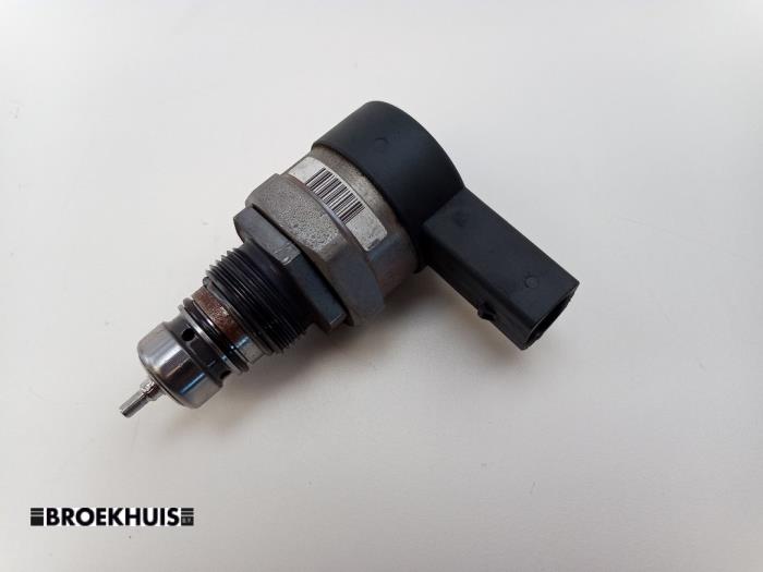 Begagnade Bränsletryckssensor Audi A4 (B8) 2.0 eTDI 16V Pris € 60,00 Marginaltabell erbjuds av Autobedrijf Broekhuis B.V.