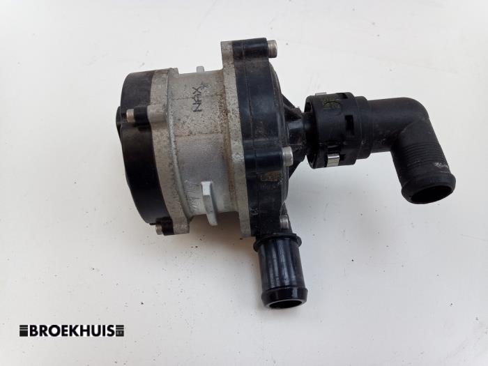 Begagnade Vattenpump Kia Niro I (DE) 1.6 GDI Hybrid Pris € 60,00 Marginaltabell erbjuds av Autobedrijf Broekhuis B.V.