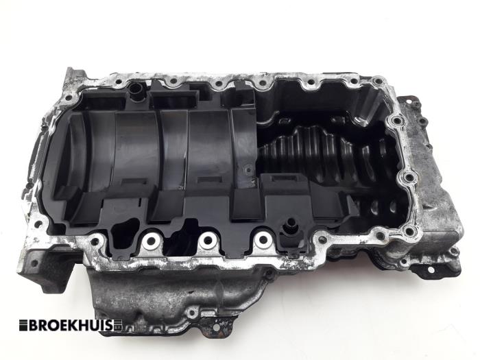 Gebrauchte Ölwanne Volkswagen Golf VII (AUA) 2.0 GTD 16V Preis € 100,00 Margenregelung angeboten von Autobedrijf Broekhuis B.V.