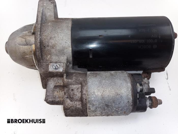 Begagnade Startmotor BMW 7 serie (E65/E66/E67) 745i,Li 4.4 V8 32V Pris € 45,00 Marginaltabell erbjuds av Autobedrijf Broekhuis B.V.