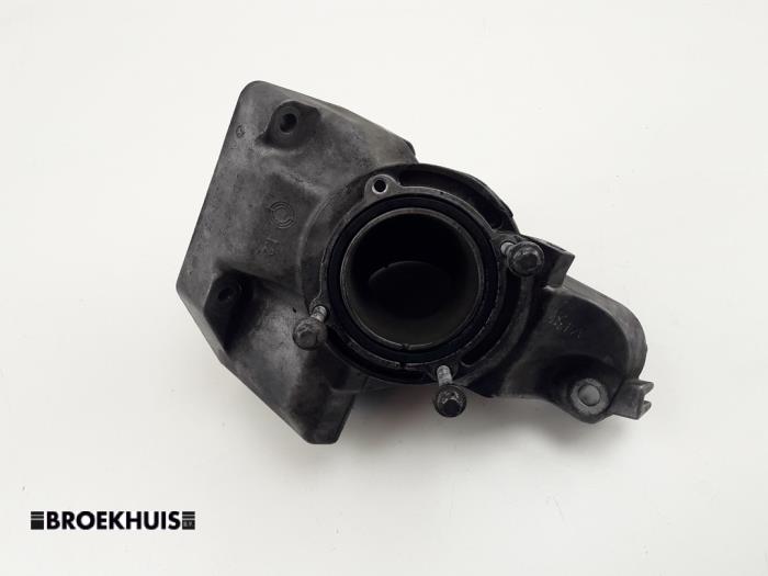 Used Engine mount Mercedes E (W211) 2.2 E-220 CDI 16V Price € 25,00 Margin scheme offered by Autobedrijf Broekhuis B.V.