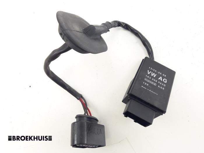Usagé Module pompe carburant Volkswagen Polo V (6R) 1.2 TSI Prix € 20,00 Règlement à la marge proposé par Autobedrijf Broekhuis B.V.