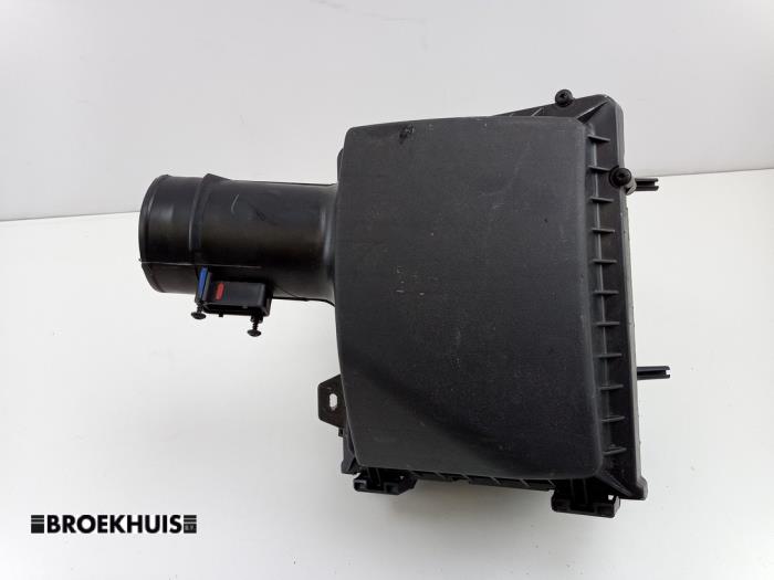 Gebrauchte Luftfiltergehäuse Renault Trafic (1FL/2FL/3FL/4FL) 2.0 dCi 16V 130 Preis € 84,70 Mit Mehrwertsteuer angeboten von Autobedrijf Broekhuis B.V.