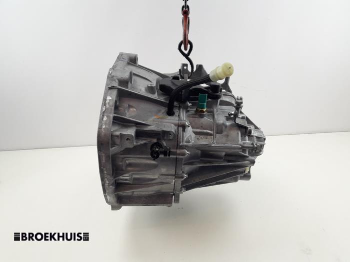 Gebrauchte Getriebe Renault Trafic (1FL/2FL/3FL/4FL) 2.0 dCi 16V 130 Preis € 1.754,50 Mit Mehrwertsteuer angeboten von Autobedrijf Broekhuis B.V.