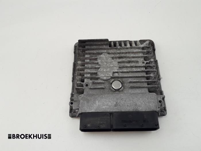 Used Injection computer Skoda Superb Combi (3TAC/TAF) 1.6 TDI Price € 150,00 Margin scheme offered by Autobedrijf Broekhuis B.V.