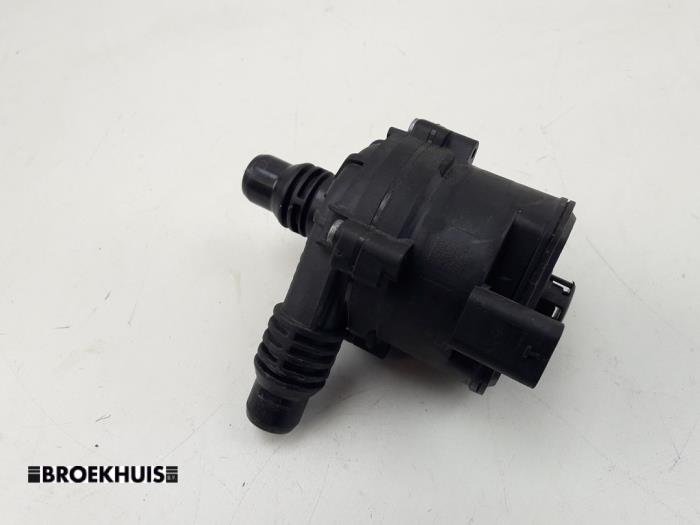 Begagnade Extra vattenpump Mini Mini (F56) Cooper SE,Electric Pris € 50,00 Marginaltabell erbjuds av Autobedrijf Broekhuis B.V.