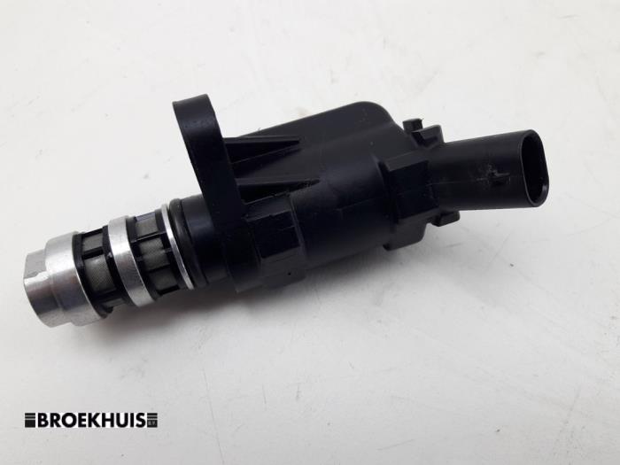 Gebrauchte Nockenwelle Verstellung Audi A3 Limousine (8VS/8VM) 1.5 TFSI 16V Preis € 40,00 Margenregelung angeboten von Autobedrijf Broekhuis B.V.