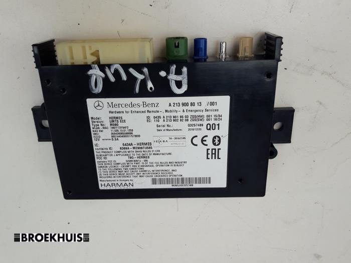 Begagnade Bluetooth-modul Mercedes C AMG (C205) 4.0 C-63 S AMG V8 Biturbo Pris € 50,00 Marginaltabell erbjuds av Autobedrijf Broekhuis B.V.