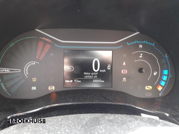 Usagé Compteur Dacia Spring 45 Prix € 150,00 Règlement à la marge proposé par Autobedrijf Broekhuis B.V.