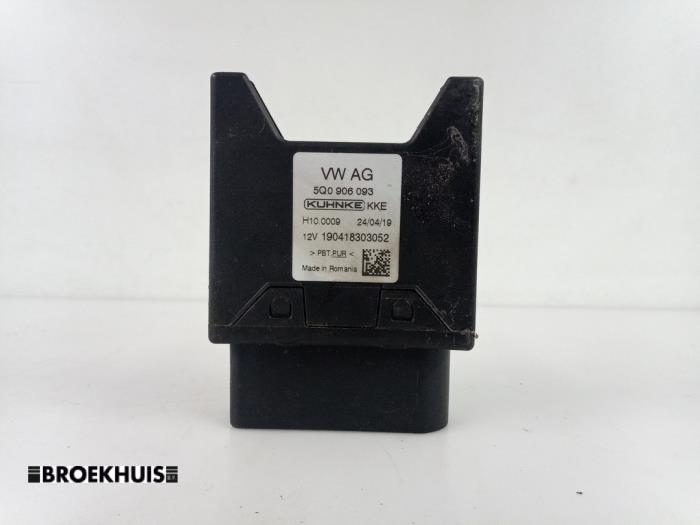 Usagé Module pompe carburant Audi A3 Limousine (8VS/8VM) 1.5 TFSI 16V Prix € 25,00 Règlement à la marge proposé par Autobedrijf Broekhuis B.V.