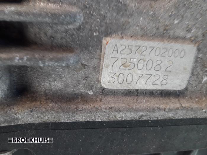 Getriebe van een Mercedes-Benz E (C238) E-200 EQ Boost 2.0 Turbo 16V 2020
