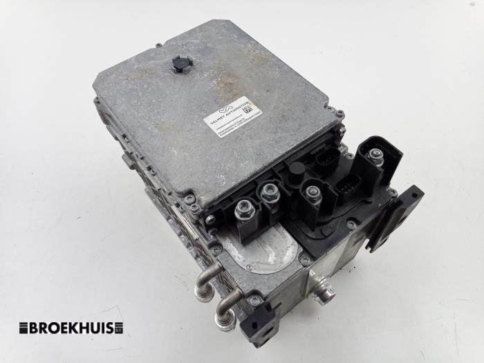 Używane Akumulator (Hybryda) Mercedes E (C238) E-200 EQ Boost 2.0 Turbo 16V Cena € 450,00 Procedura marży oferowane przez Autobedrijf Broekhuis B.V.