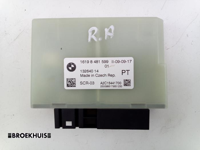 Usagé Ordinateur Adblue BMW 5 serie (G30) M550d xDrive 24V Prix € 100,00 Règlement à la marge proposé par Autobedrijf Broekhuis B.V.