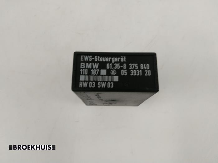 Modul immobilizera z BMW 5 serie (E39) 525 tds 1997