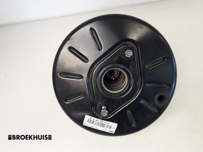 Usagé Assistant de freinage Mercedes Vito (447.6) 2.2 119 CDI 16V BlueTEC Prix € 121,00 Prix TTC proposé par Autobedrijf Broekhuis B.V.