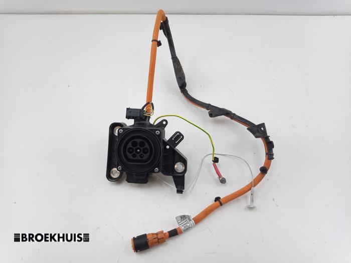 Electric car charge socket