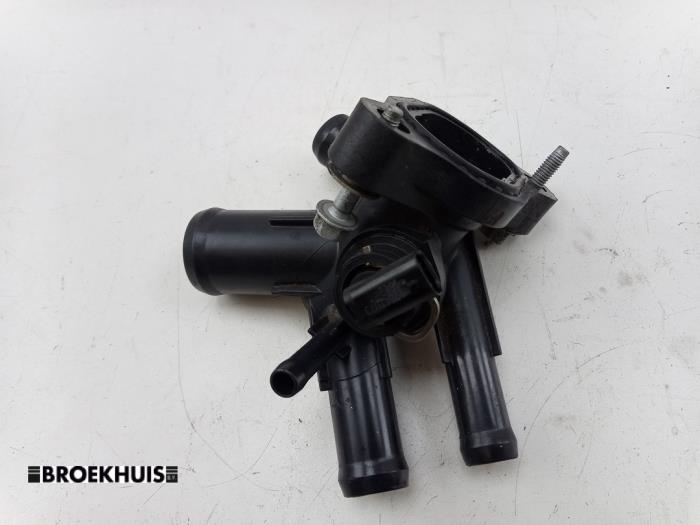 Begagnade Termostathus Opel Karl 1.0 12V Pris på förfrågan erbjuds av Autobedrijf Broekhuis B.V.