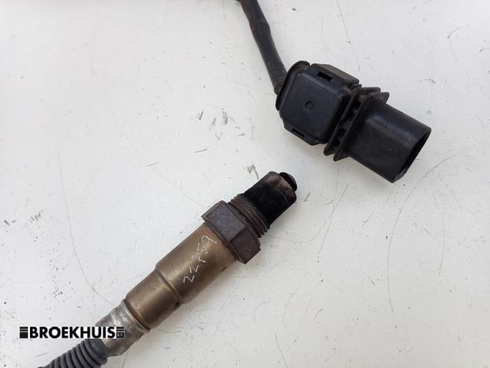 Sonde lambda d'un Volkswagen Transporter T5 2.0 BiTDI DRF 2013