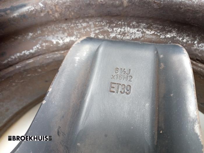 Hjuluppsättning från en Opel Zafira (M75) 1.6 16V 2008